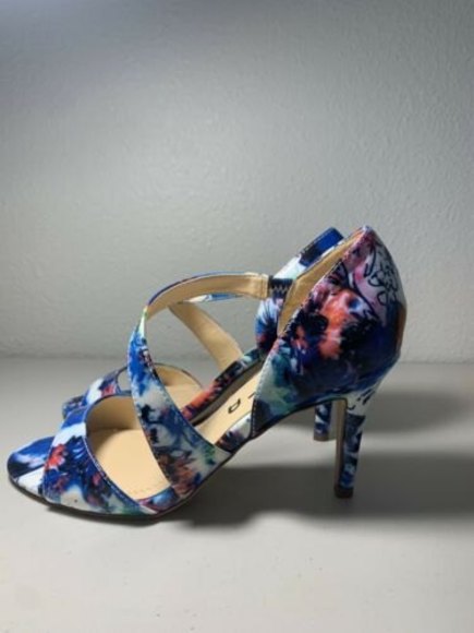 UNISA Women’s Open Toe High Heels Dress Sandals 6.5 M Floral - Picture 2 of 6